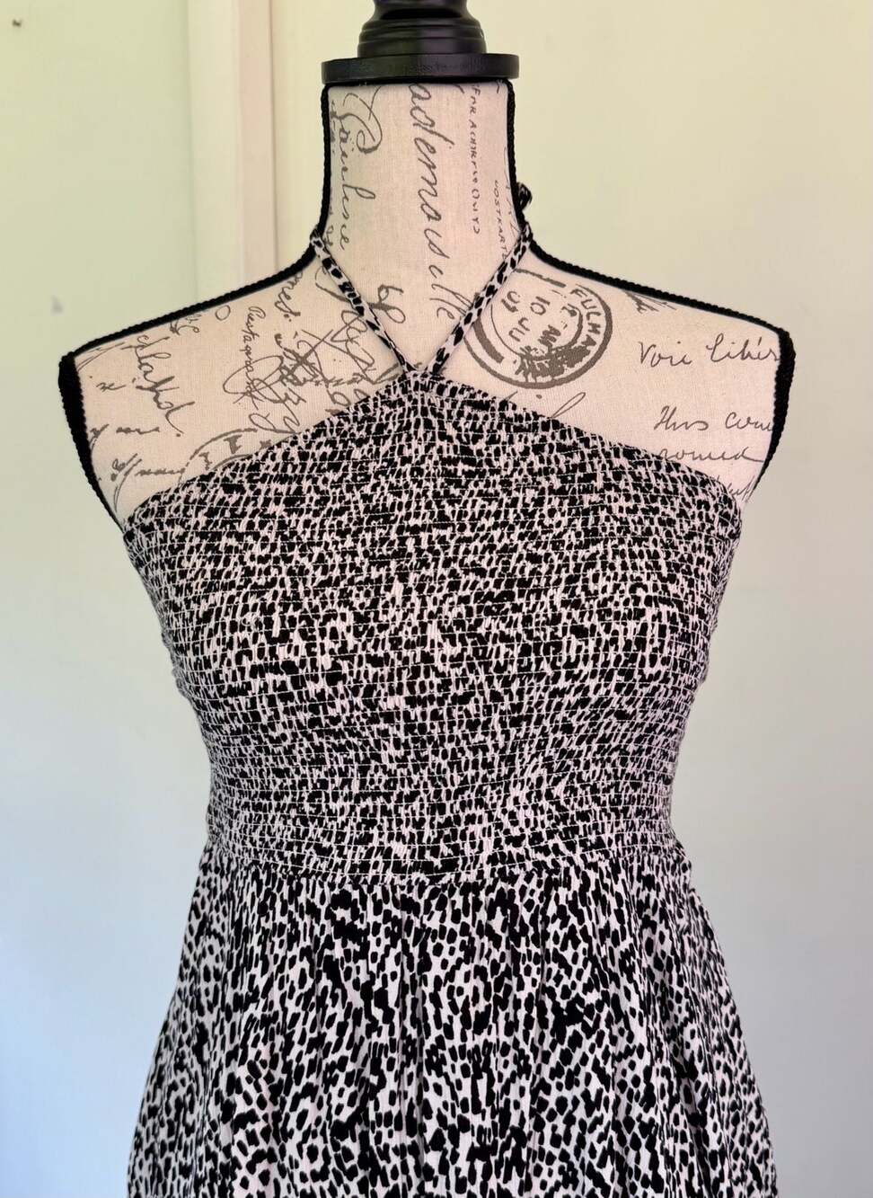 Old Navy Women's Animal Print Smocked Halter Midi Dress size Medium